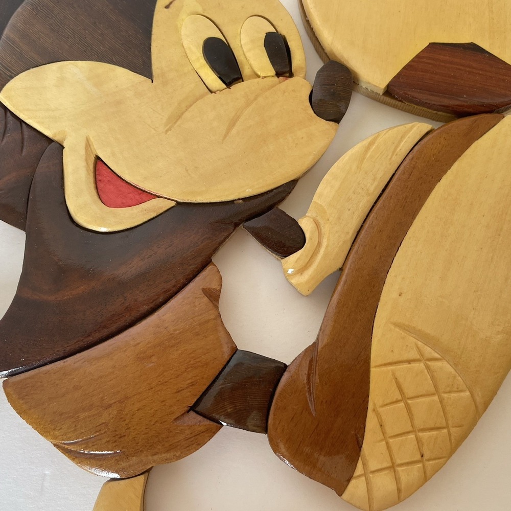 Vtg Mickey Mouse Intarsia Wood Carving Disney‎ Wall Art Kicking Soccer Ball - Picture 5 of 10